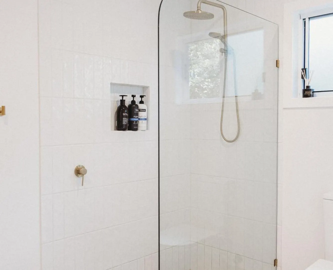 Cosy & Private Hinterland Guesthouse غولد كوست بيت ضيافة